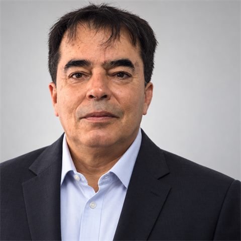 Foto de Dr. Julio Salazar Gonzáles
